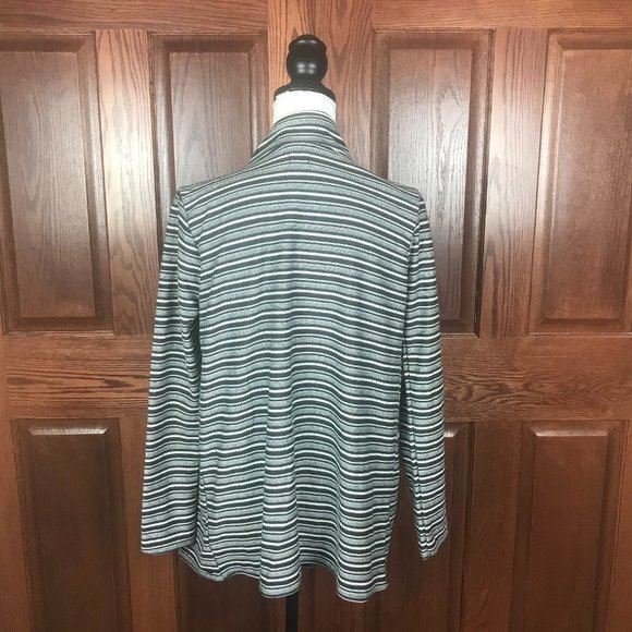 NEW w/ Tags O'Neill Cardigan - Picture 2 of 4